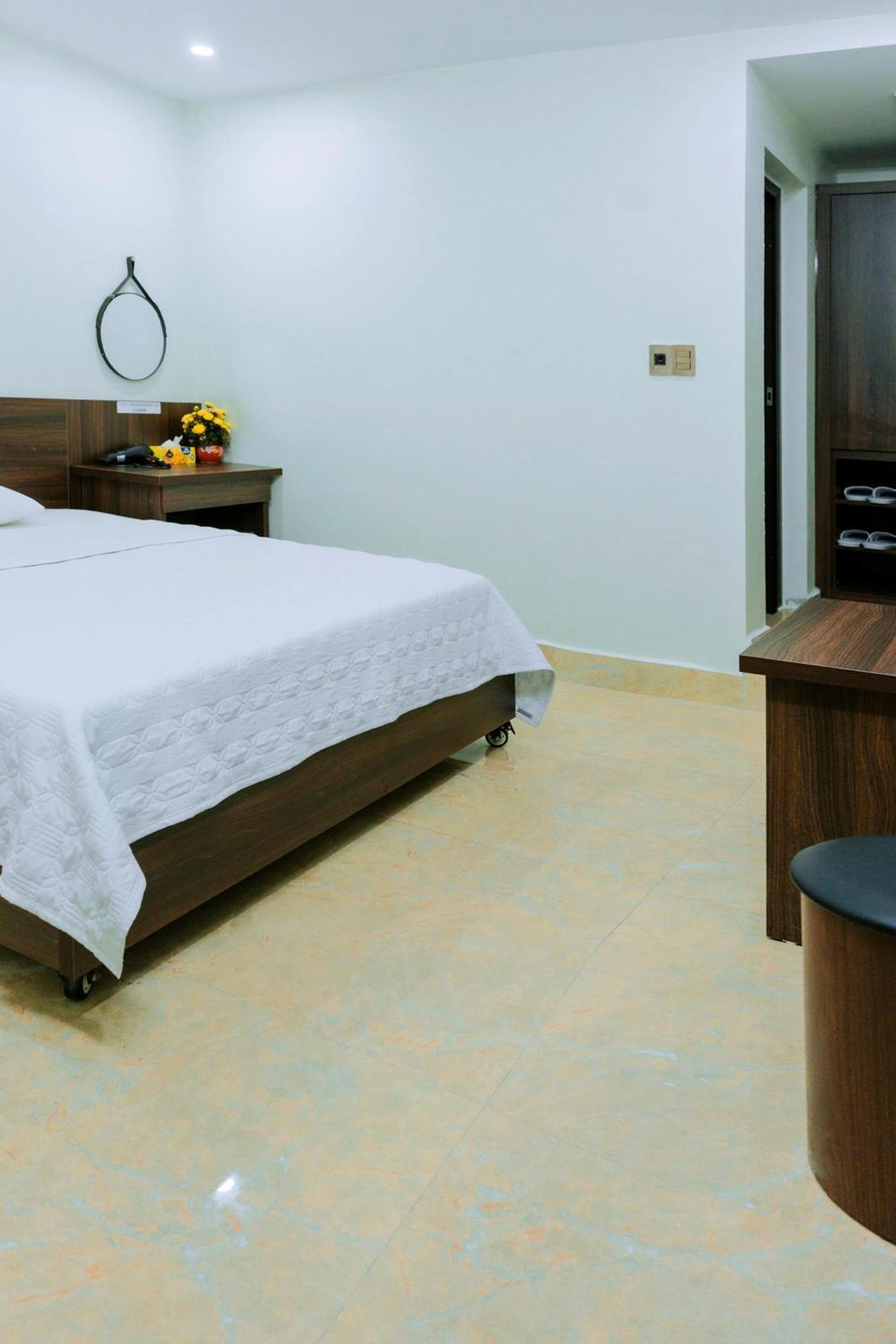 Thu Ha Hotel Uông Bí Kültér fotó